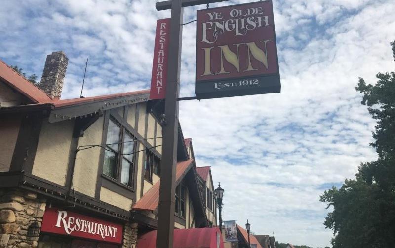 Ye Olde English Inn Hollister Kültér fotó